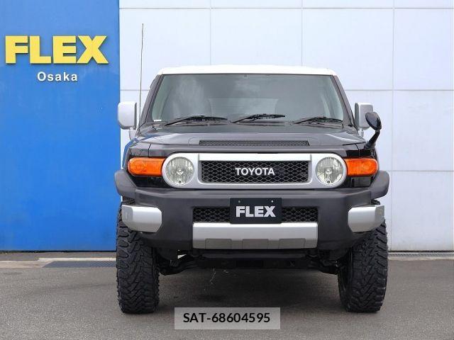 Toyota FJ CRUISER 2011-01 7271896-8