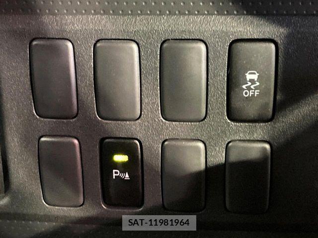 Toyota FJ CRUISER 2017-07 7271897-6