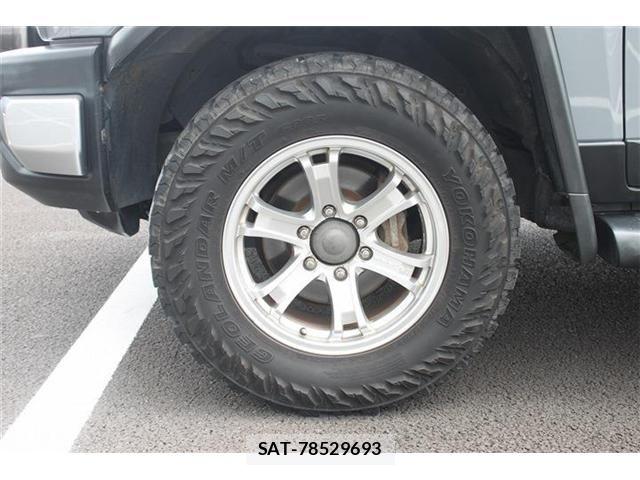Toyota FJ CRUISER 2012-11 7271898-20