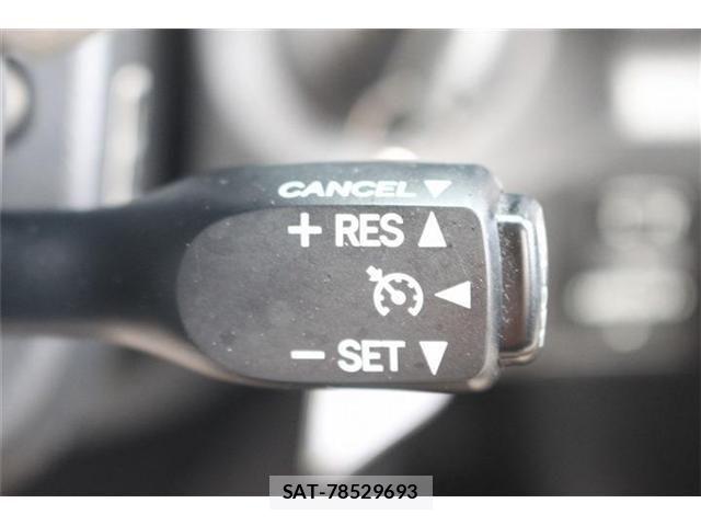 Toyota FJ CRUISER 2012-11 7271898-3