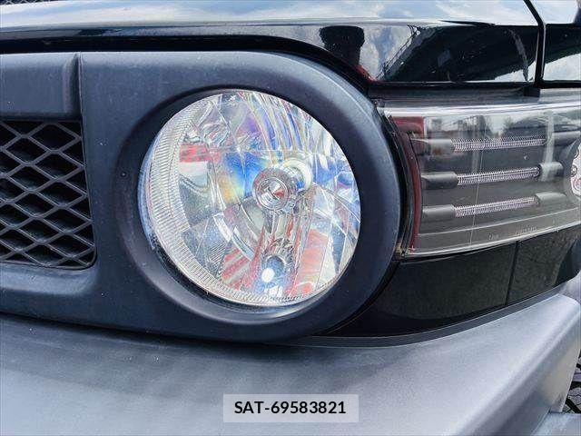 Toyota FJ CRUISER 2012-11 7327081-13
