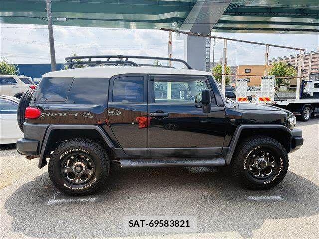 Toyota FJ CRUISER 2012-11 7327081-17