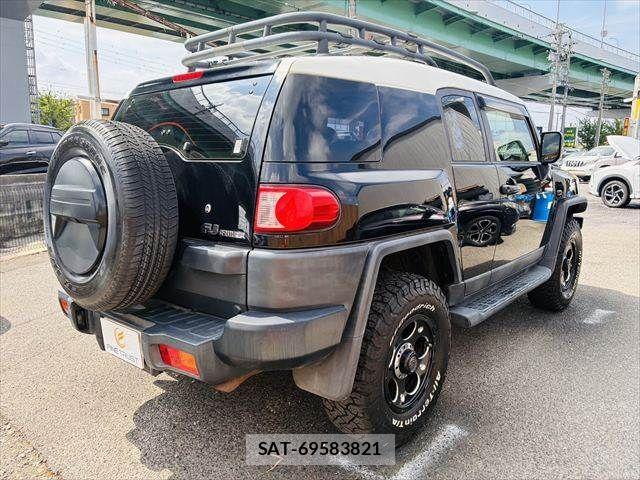 Toyota FJ CRUISER 2012-11 7327081-18