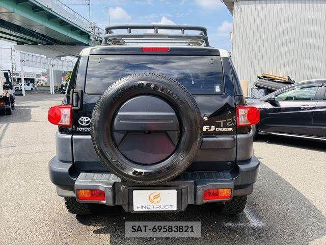 Toyota FJ CRUISER 2012-11 7327081-19