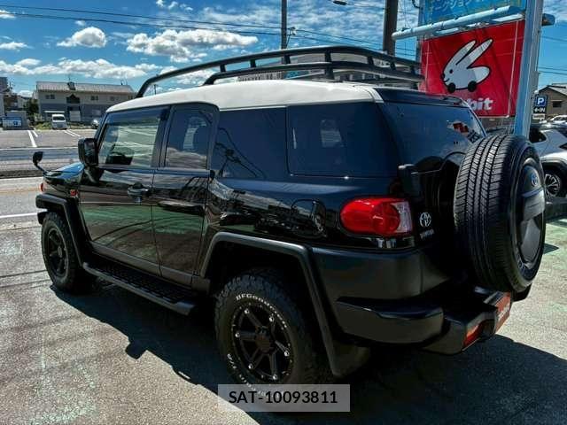 Toyota FJ CRUISER 2013-02 7327083-5
