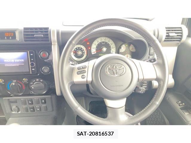 Toyota FJ CRUISER 2013-08 7327080-8