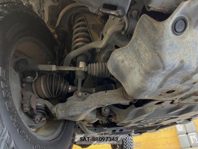 Toyota FJ CRUISER 2012-01 7357772-19
