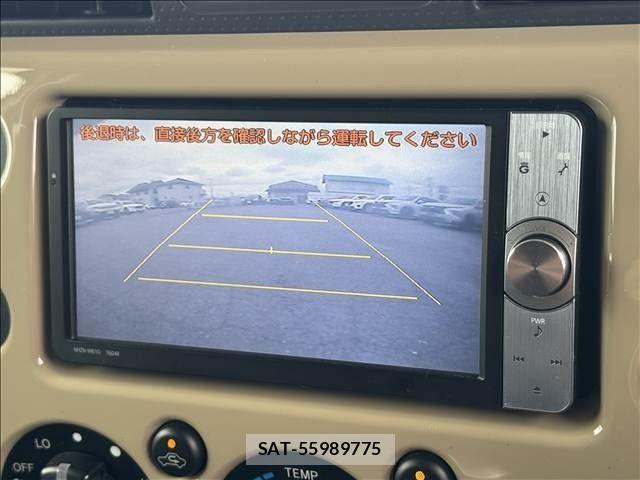 Toyota FJ CRUISER 2011-06 7357781-20