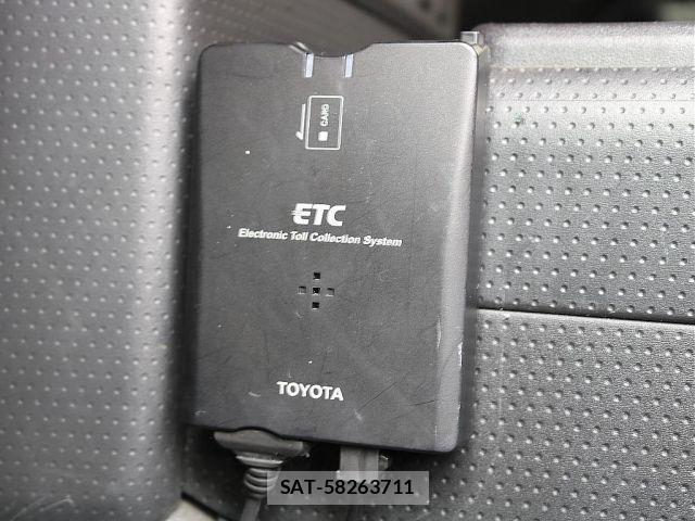 Toyota FJ CRUISER 2013-01 7357774-11