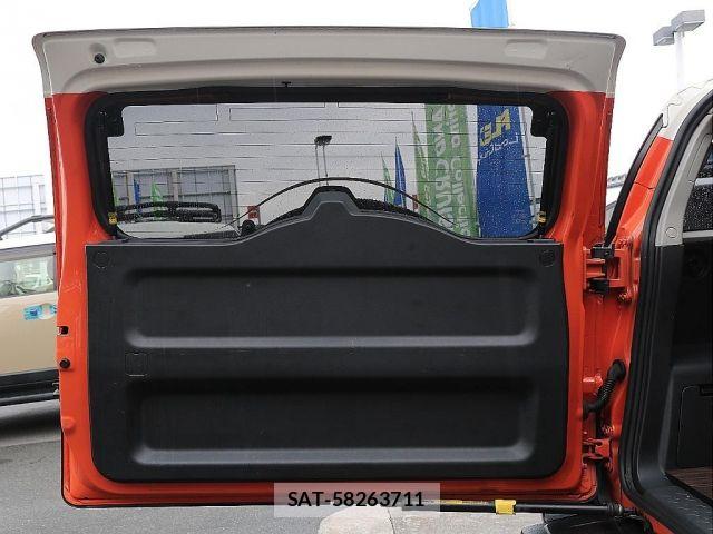 Toyota FJ CRUISER 2013-01 7357774-17