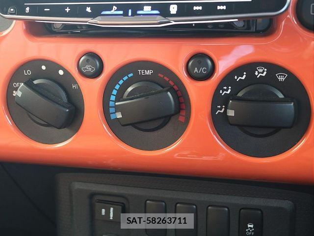 Toyota FJ CRUISER 2013-01 7357774-19