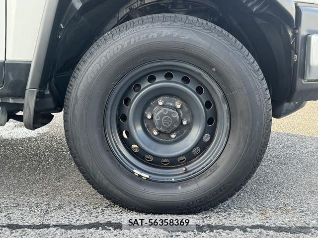 Toyota FJ CRUISER 2012-07 7357783-9