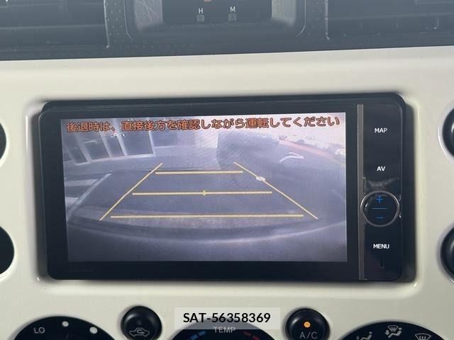 Toyota FJ CRUISER 2012-07 7357783-23