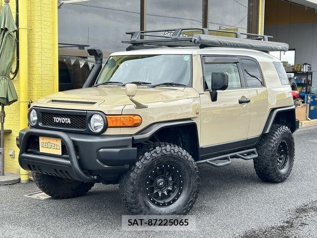 Toyota FJ CRUISER 2017-06 7357769-3