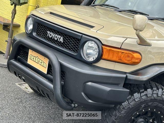 Toyota FJ CRUISER 2017-06 7357769-4
