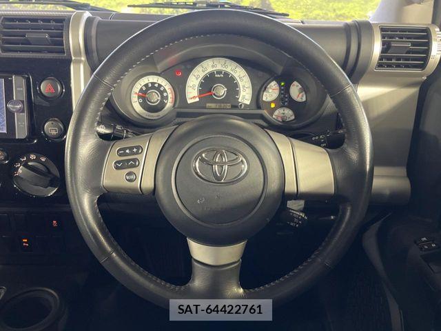Toyota FJ CRUISER 2014-07 7392169-10