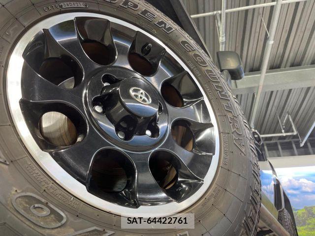 Toyota FJ CRUISER 2014-07 7392169-12