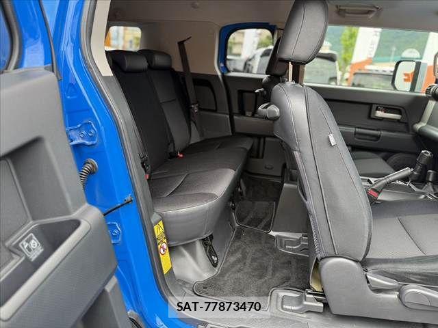 Toyota FJ CRUISER 2011-08 7392171-19
