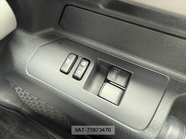 Toyota FJ CRUISER 2011-08 7392171-20