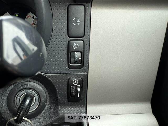Toyota FJ CRUISER 2011-08 7392171-21