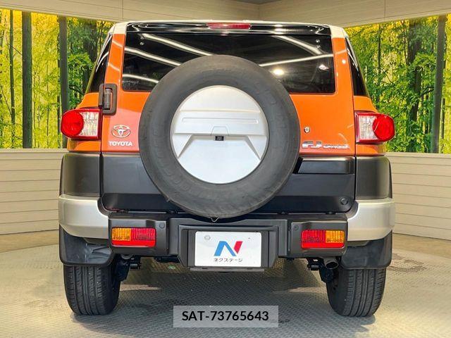 Toyota FJ CRUISER 2012-10 7392170-14