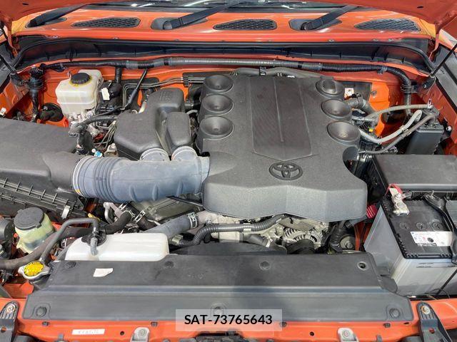 Toyota FJ CRUISER 2012-10 7392170-17