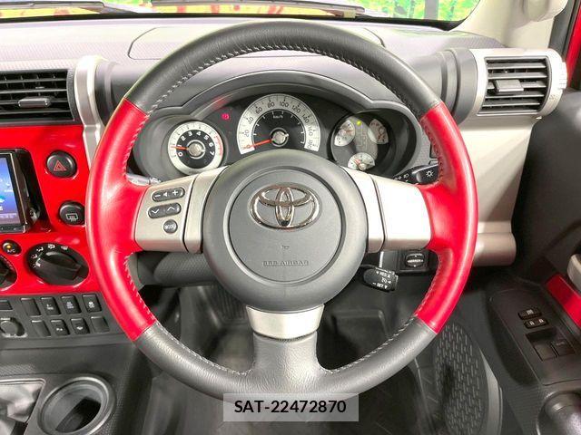 Toyota FJ CRUISER 2012-04 7392168-11