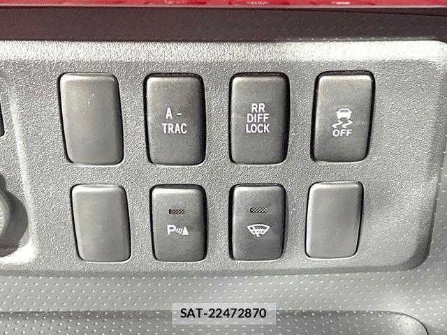 Toyota FJ CRUISER 2012-04 7392168-5