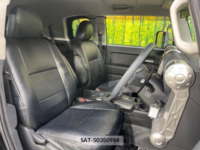 Toyota FJ CRUISER 2011-12 7454338-7