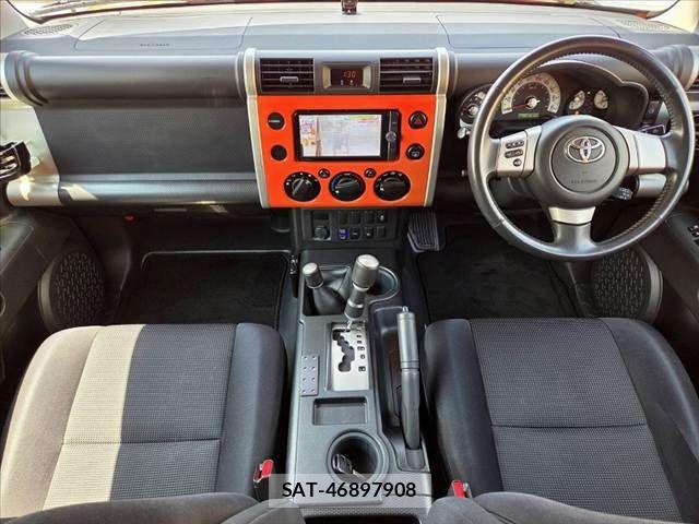 Toyota FJ CRUISER 2012-11 7454340-1