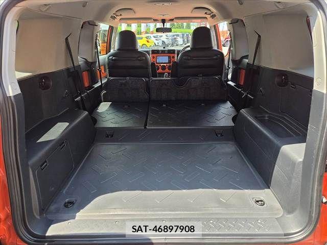 Toyota FJ CRUISER 2012-11 7454340-20