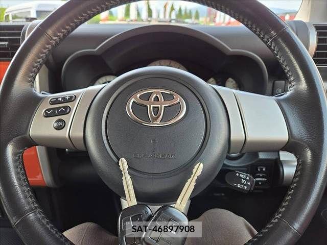 Toyota FJ CRUISER 2012-11 7454340-6