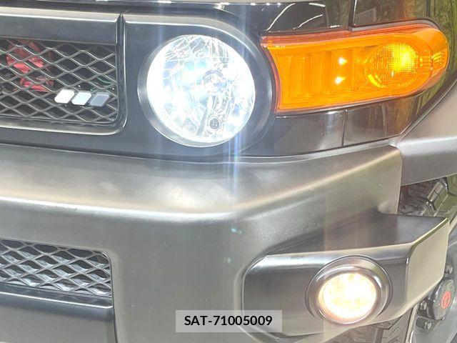Toyota FJ CRUISER 2015-12 7454339-11
