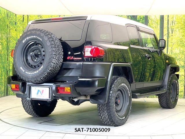 Toyota FJ CRUISER 2015-12 7454339-16