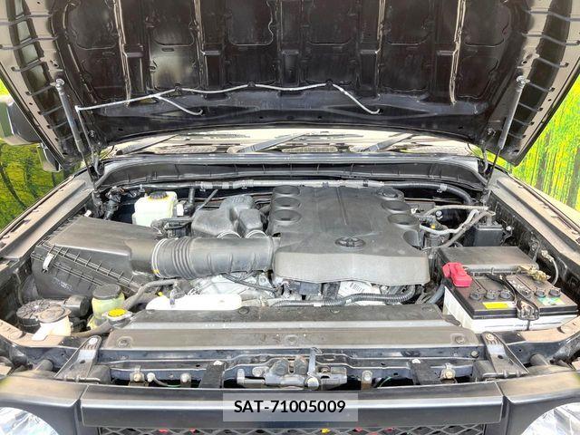 Toyota FJ CRUISER 2015-12 7454339-17