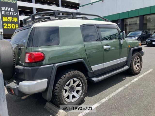 Toyota FJ CRUISER 2014-06 7500596-3