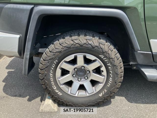 Toyota FJ CRUISER 2014-06 7500596-7