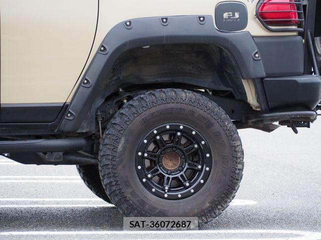 Toyota FJ CRUISER 2013-08 7508682-10