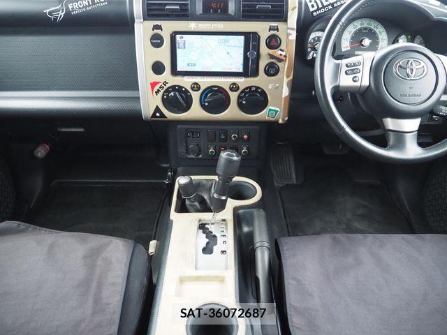 Toyota FJ CRUISER 2013-08 7508682-18