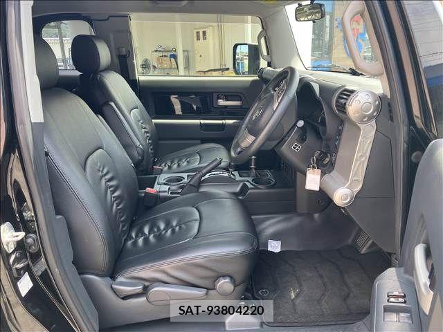 Toyota FJ CRUISER 2012-09 7500597-10
