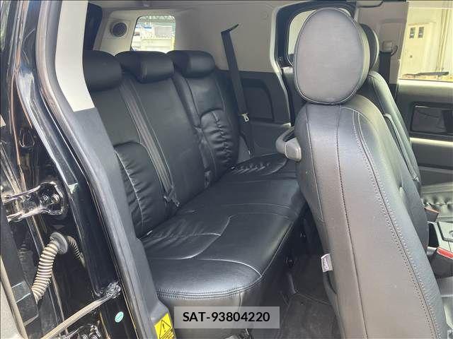 Toyota FJ CRUISER 2012-09 7500597-11