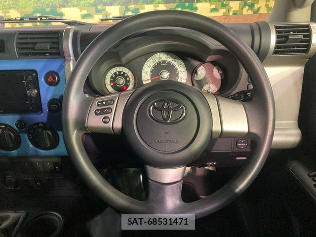 Toyota FJ CRUISER 2013-07 7500598-7