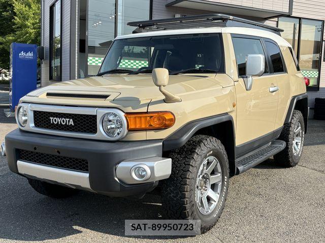 Toyota FJ CRUISER 2018-02 7500594-0