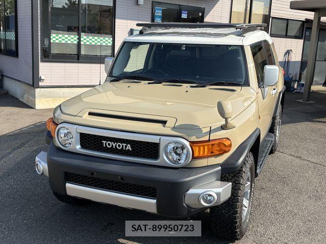Toyota FJ CRUISER 2018-02 7500594-3