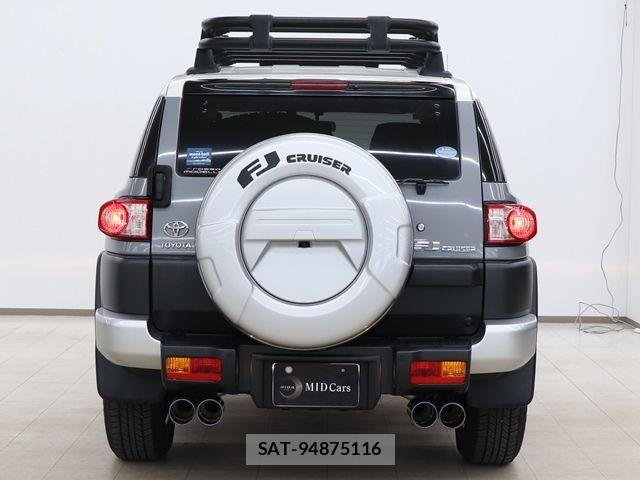 Toyota FJ CRUISER 2017-12 7508680-11