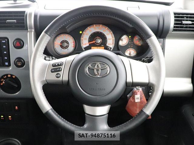 Toyota FJ CRUISER 2017-12 7508680-23