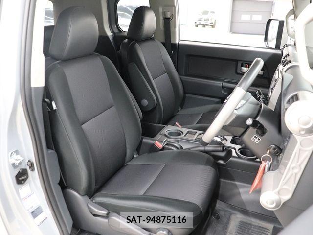 Toyota FJ CRUISER 2017-12 7508680-25