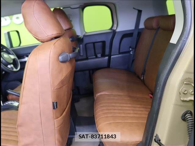 Toyota FJ CRUISER 2013-03 7562128-22