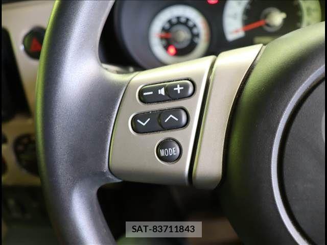 Toyota FJ CRUISER 2013-03 7562128-8