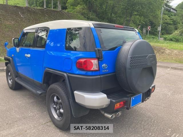 Toyota FJ CRUISER 2011-09 7616600-8